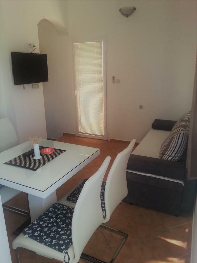 Apartmani Poljanec Vir Buitenkant foto